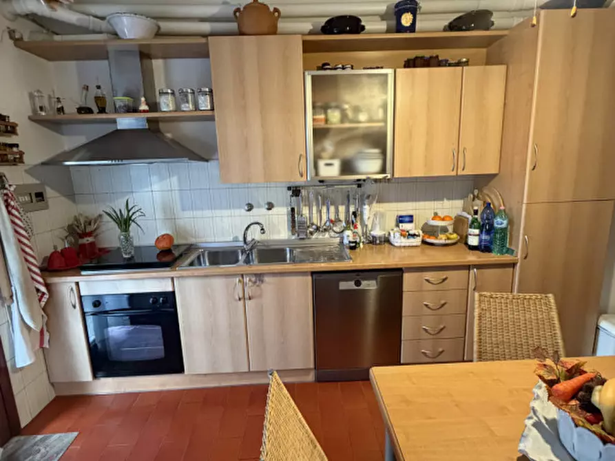 Immagine 32 di Appartamento in vendita  a Prato