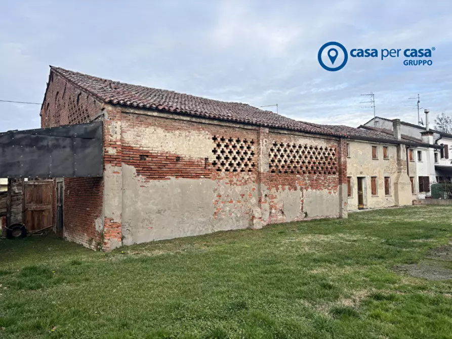 Immagine 13 di Villetta a schiera in vendita  in Via Giotto, 13 a Rovigo