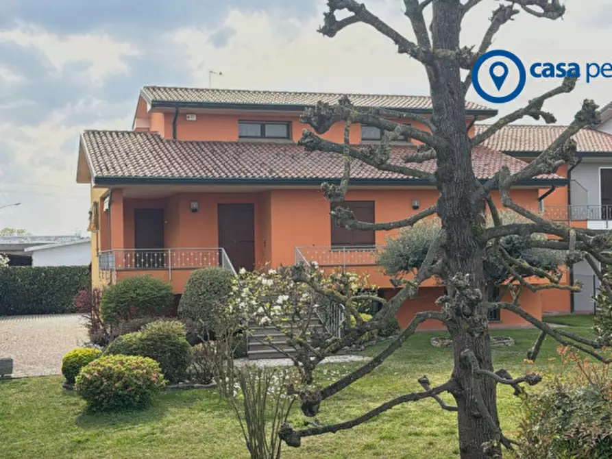 Immagine 2 di Casa bifamiliare in vendita  in Via Roma a Boara Pisani