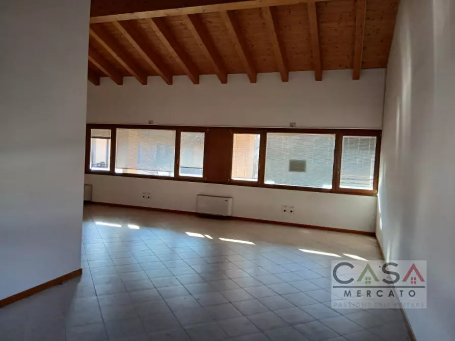 Immagine 3 di Ufficio in vendita  in Borgo Coricama a Maniago