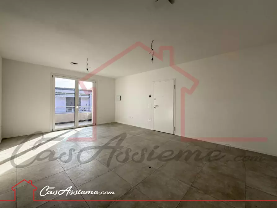 Immagine 1 di Appartamento in vendita  a Rossano Veneto