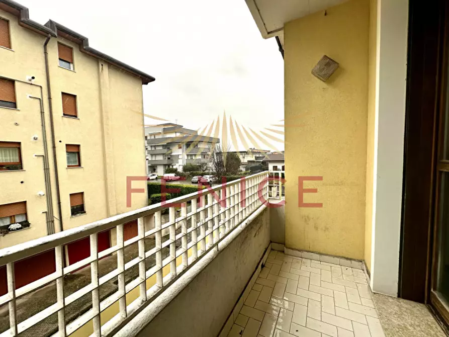 Immagine 2 di Appartamento in vendita  in Via Asiago a Trevignano