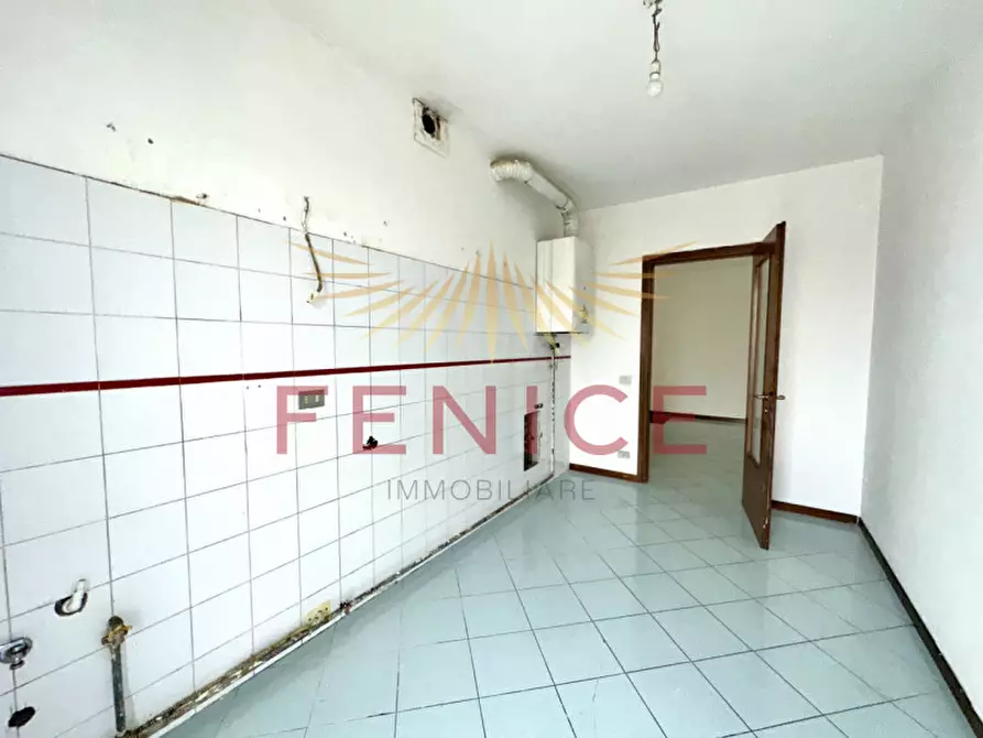 Immagine 12 di Appartamento in vendita  in Via Asiago a Trevignano