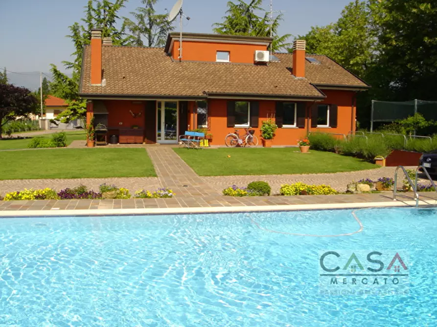 Immagine 1 di Villa in vendita  in Via Pionieri dell'Aria a Roveredo In Piano