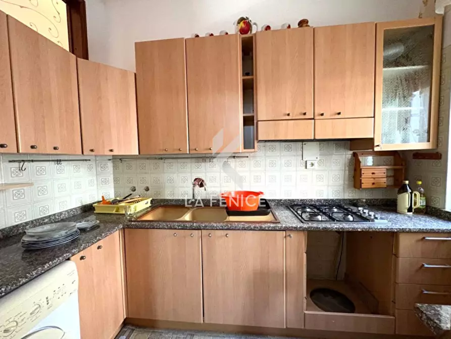 Immagine 14 di Appartamento in vendita  in Via Grazia Deledda 34 a Martina Franca