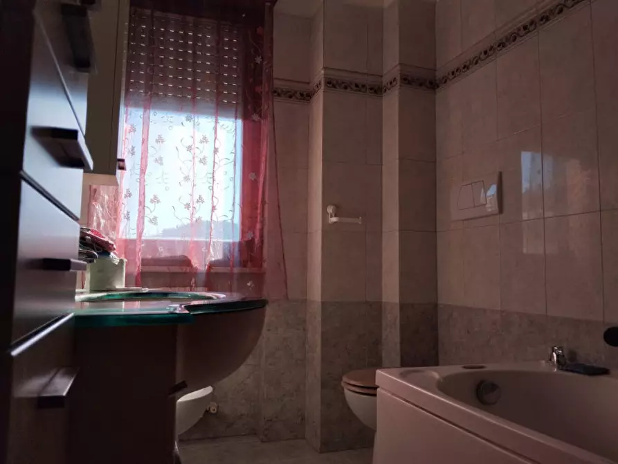 Immagine 21 di Appartamento in vendita  in Via Aldo Moro a Pescara