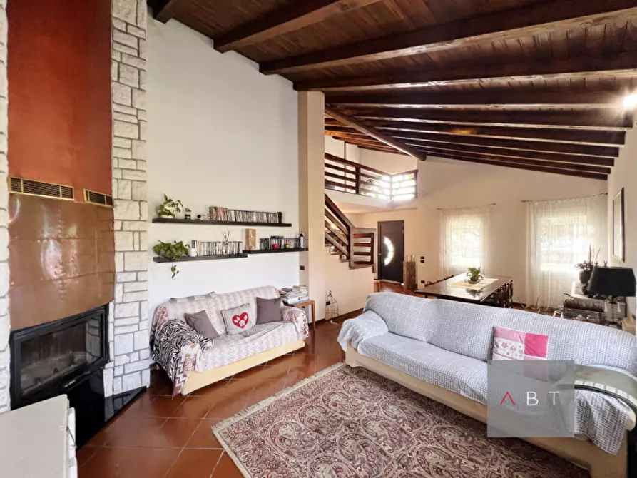 Immagine 4 di Casa bifamiliare in vendita  a Loreggia