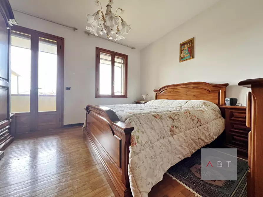 Immagine 17 di Casa bifamiliare in vendita  a Loreggia