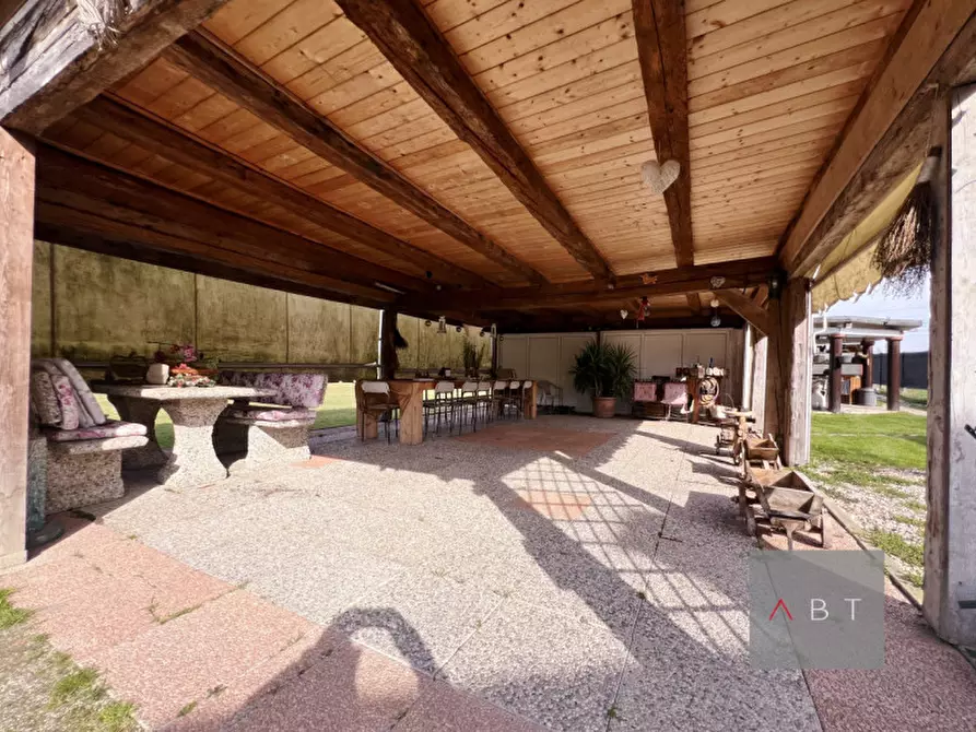 Immagine 25 di Casa bifamiliare in vendita  a Loreggia