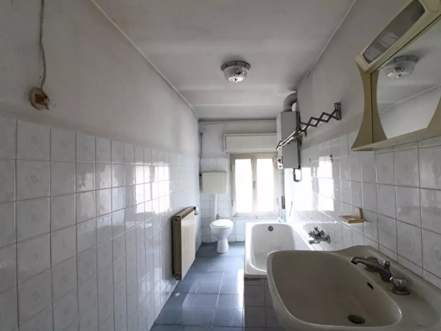 Immagine 6 di Palazzo in vendita  in via guido negri 44 a Este