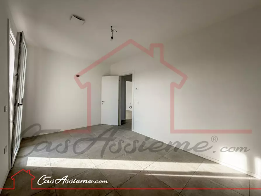 Immagine 16 di Appartamento in vendita  a Rossano Veneto