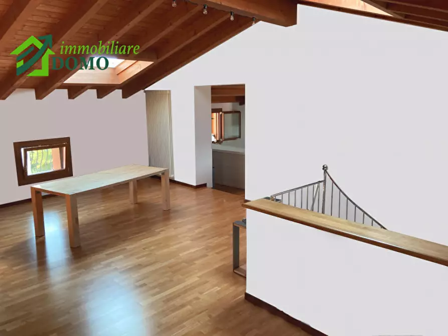 Immagine 2 di Appartamento in vendita  in schio a Schio