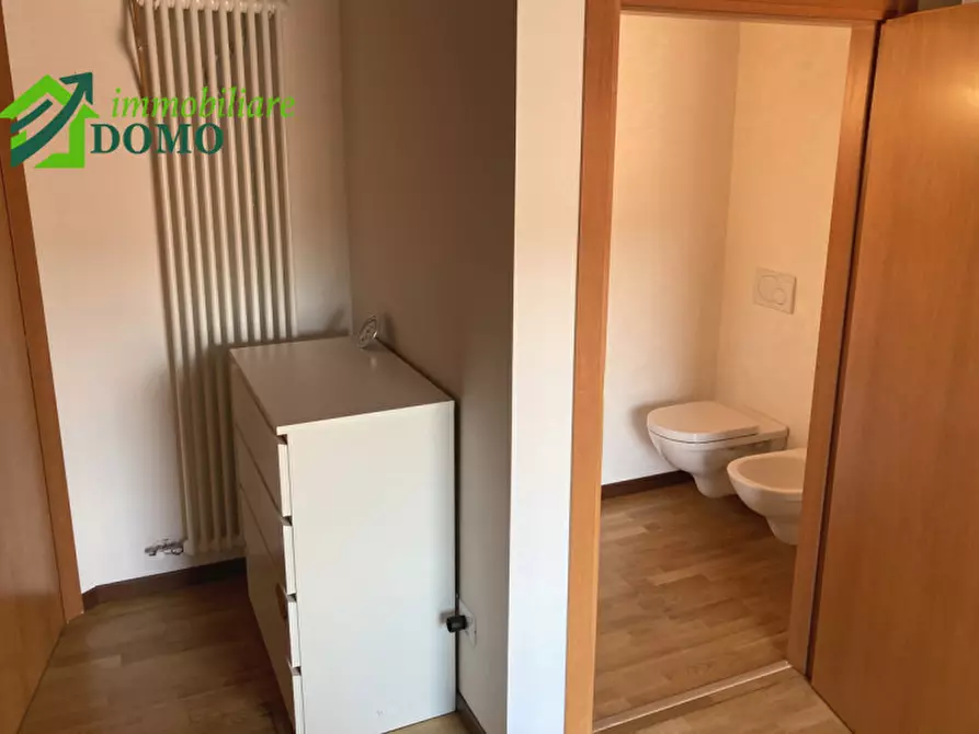 Immagine 9 di Appartamento in vendita  in schio a Schio