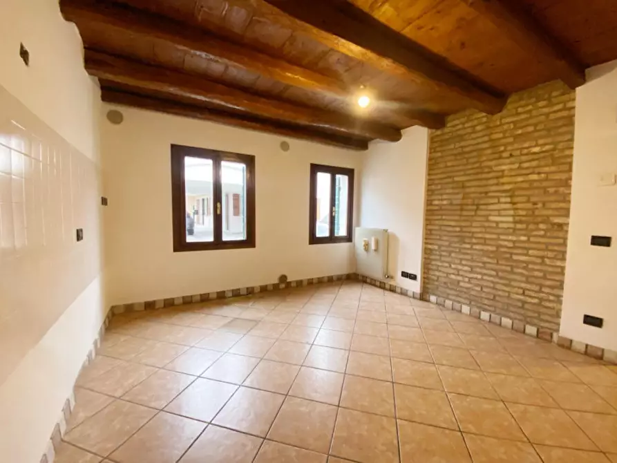 Immagine 8 di Villetta a schiera in vendita  in Via Cesare Battisti a Carbonera