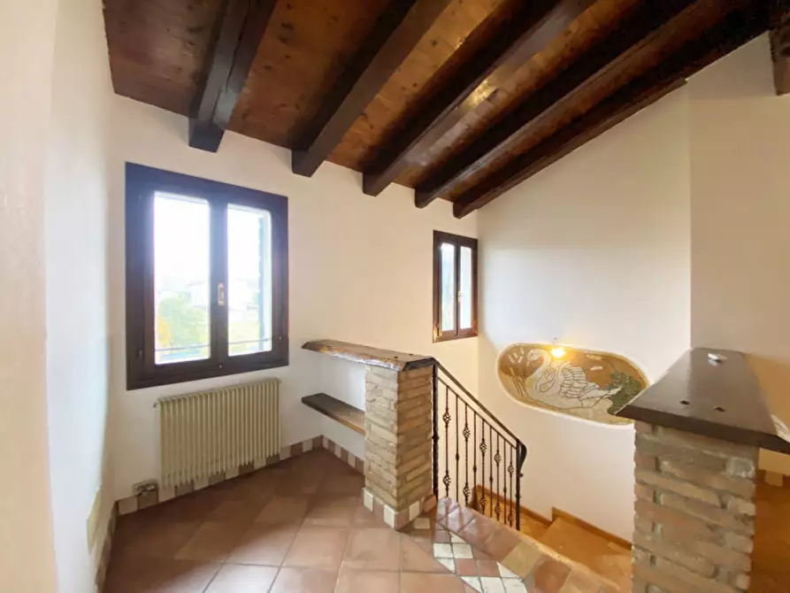 Immagine 11 di Villetta a schiera in vendita  in Via Cesare Battisti a Carbonera