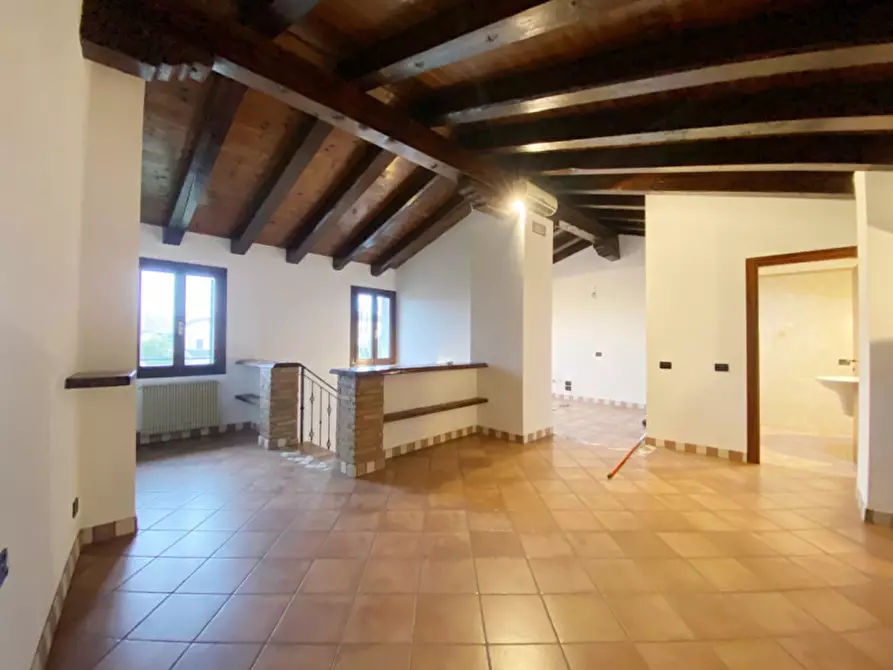 Immagine 12 di Villetta a schiera in vendita  in Via Cesare Battisti a Carbonera