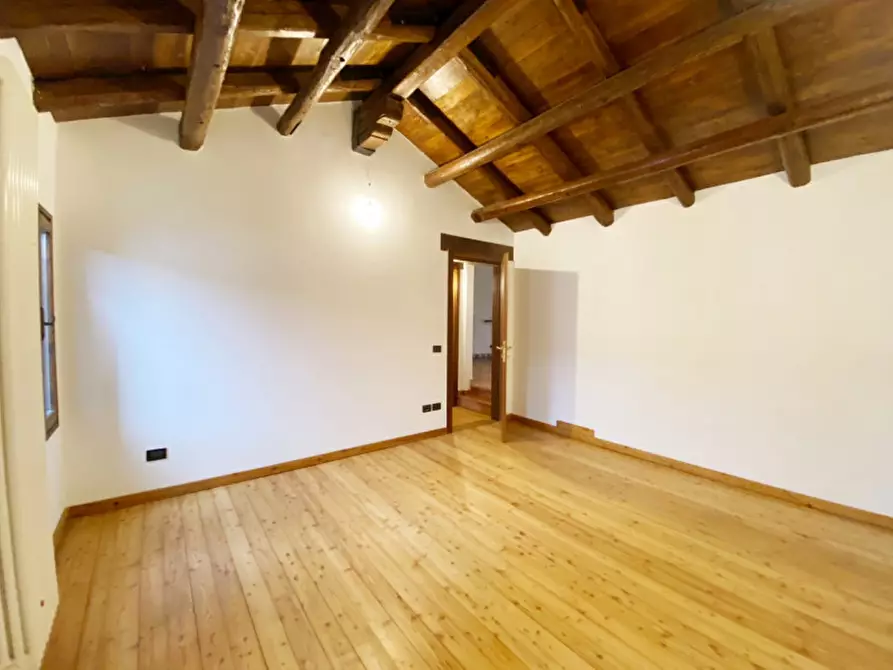 Immagine 23 di Villetta a schiera in vendita  in Via Cesare Battisti a Carbonera