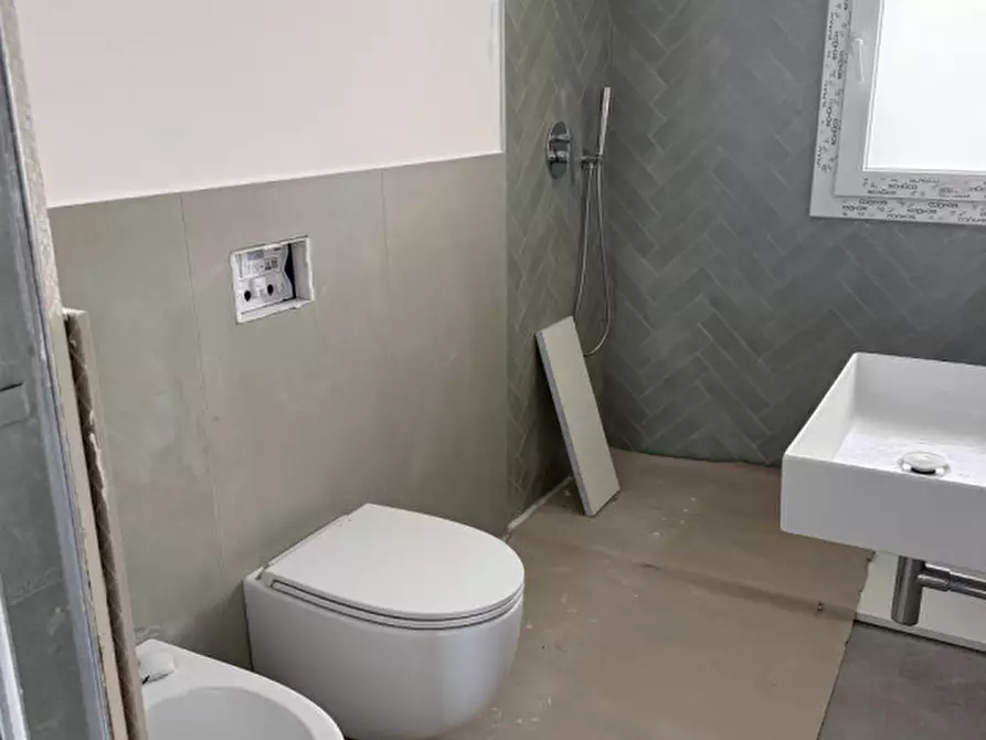 Immagine 4 di Appartamento in vendita  in Via Raffaello Sanzio a Senigallia