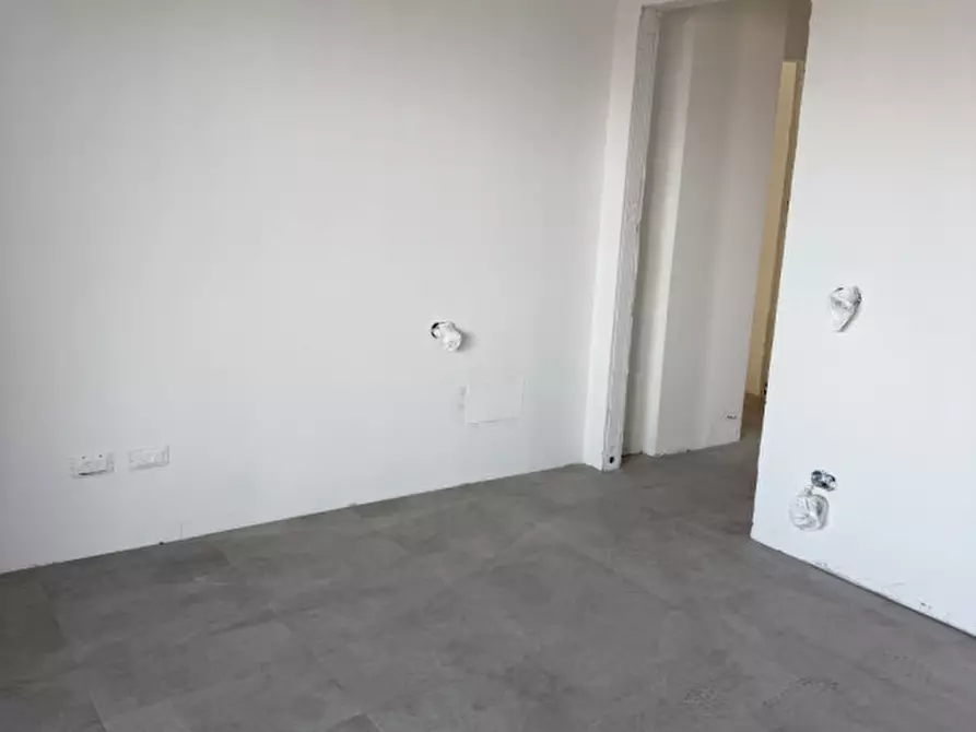 Immagine 10 di Appartamento in vendita  in Via Raffaello Sanzio a Senigallia