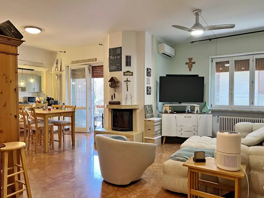 Immagine 1 di Appartamento in vendita  in Viale Giosuè Carducci a Vicenza