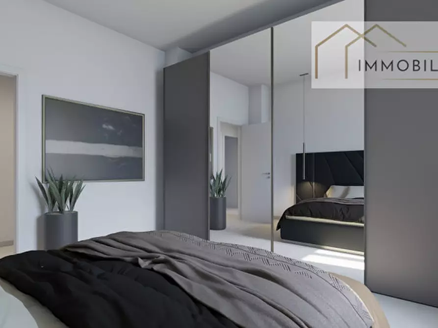 Immagine 11 di Appartamento in vendita  in Via Pier Fortunato Calvi 39 a Torino