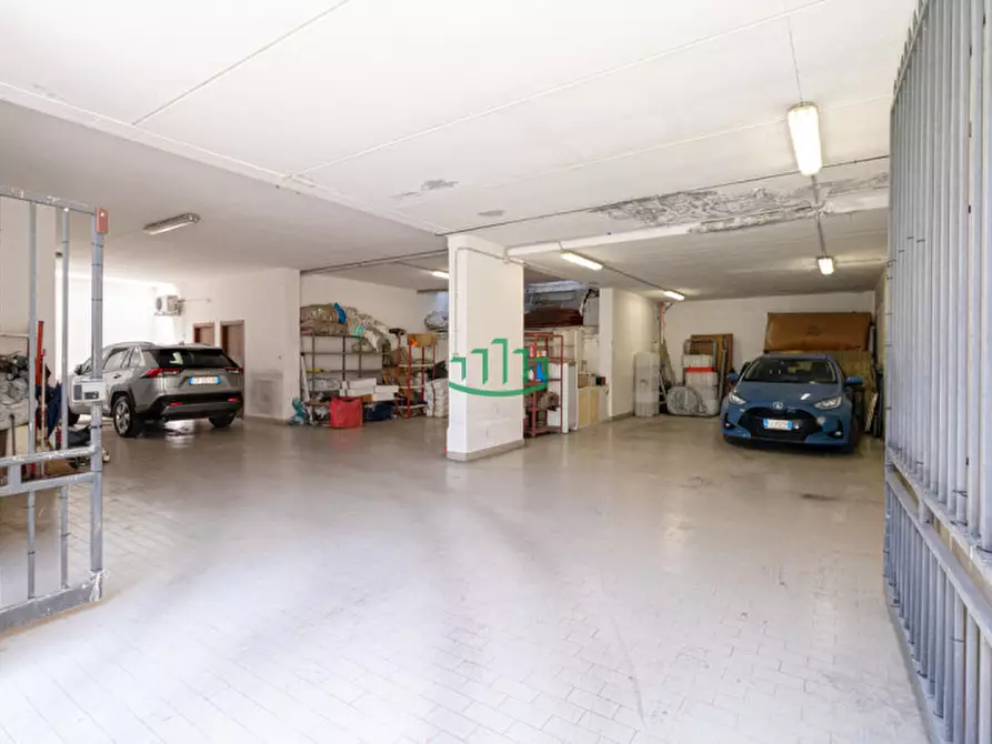 Immagine 24 di Casa bifamiliare in vendita  in via toscana a Bologna