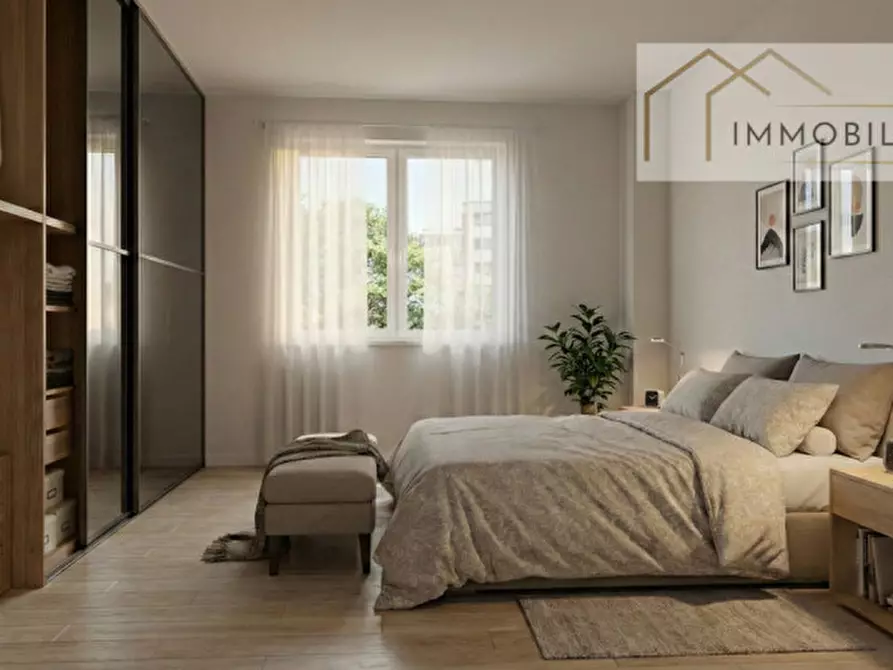 Immagine 3 di Appartamento in vendita  in Via Pier Fortunato Calvi 39 a Torino