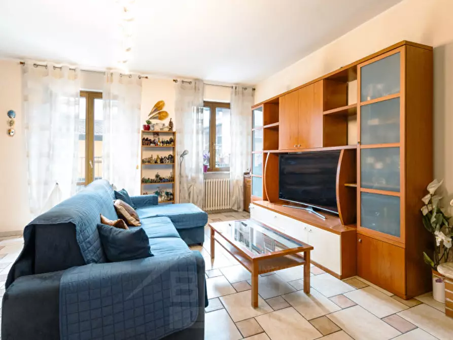 Immagine 2 di Villetta a schiera in vendita  in via canova 18 a Invorio