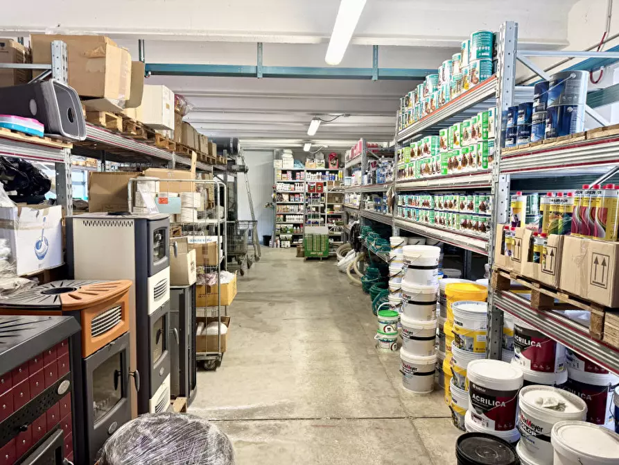 Immagine 16 di Capannone industriale in vendita  in via zoccolanti 40 a San Secondo Parmense