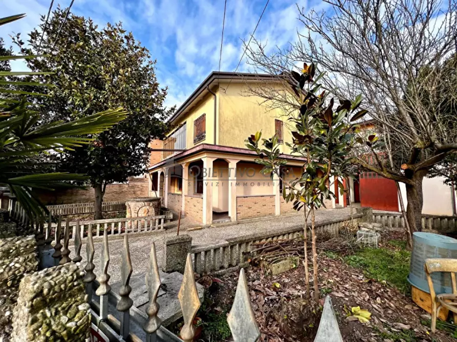 Immagine 9 di Casa bifamiliare in vendita  in Via don Luigi Sturzo a Sant'angelo Di Piove Di Sacco