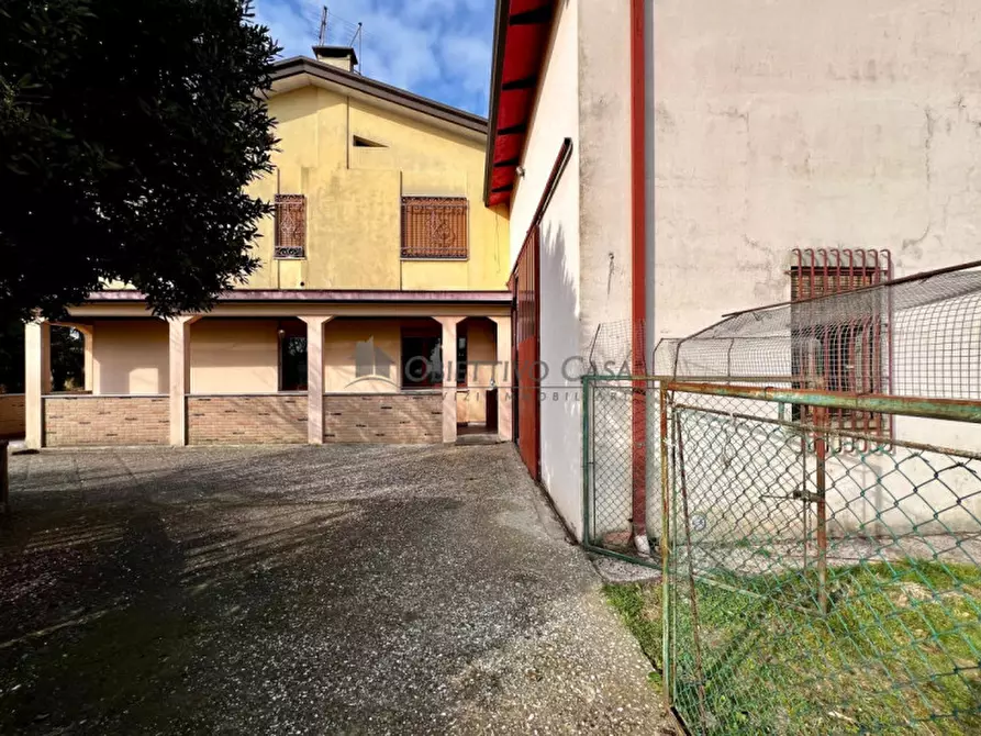 Immagine 11 di Casa bifamiliare in vendita  in Via don Luigi Sturzo a Sant'angelo Di Piove Di Sacco
