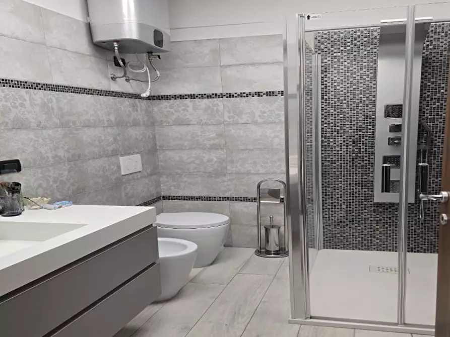 Immagine 2 di Appartamento in affitto  in Via Brissogne, 18 bis a Torino