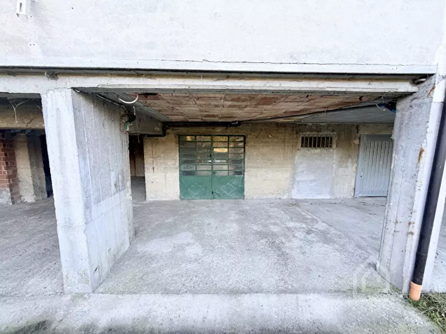 Immagine 40 di Appartamento in vendita  in Via Casale 49 a San Sebastiano Da Po