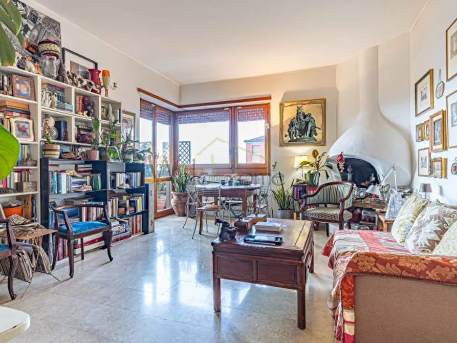 Immagine 8 di Attico in vendita  in Via Carnia 20 a Milano