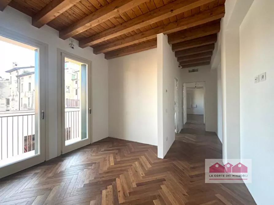 Immagine 7 di Appartamento in vendita  in Contrà Lodi a Vicenza