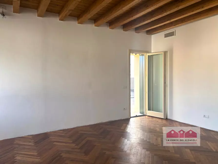 Immagine 9 di Appartamento in vendita  in Contrà Lodi a Vicenza