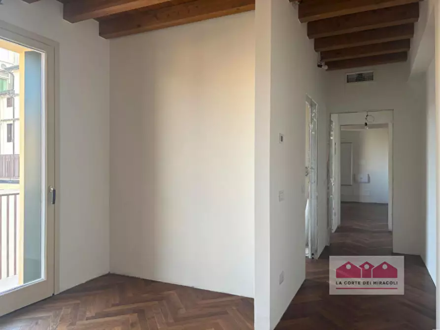 Immagine 26 di Appartamento in vendita  in Contrà Lodi a Vicenza