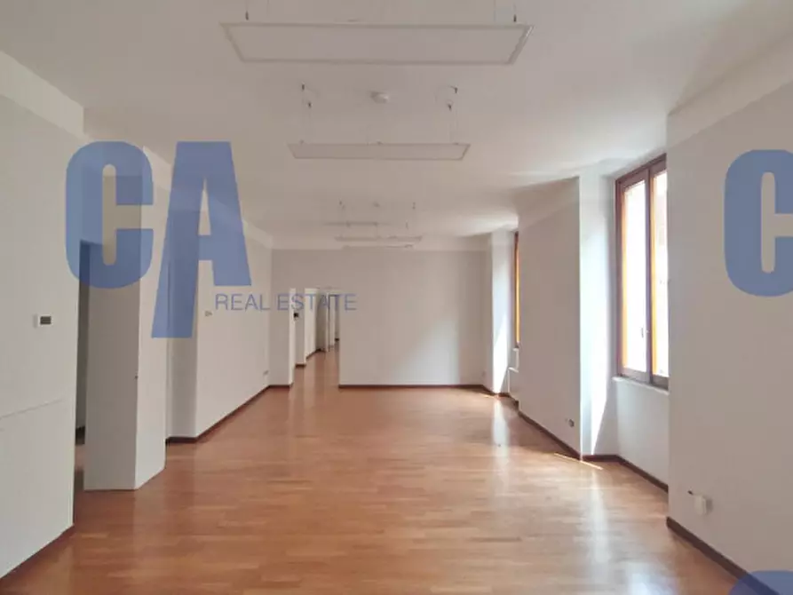 Immagine 8 di Attività commerciale in affitto  in VIA FORCELLA VINCENZO a Milano