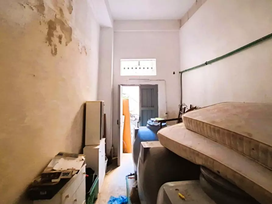 Immagine 3 di Magazzino in vendita  in Via Orfani, N. 73 a Trapani