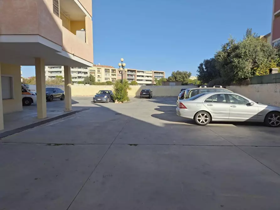 Immagine 15 di Ufficio in vendita  in Via Italia, 1, 09045 Quartu Sant'Elena CA, Italia a Quartu Sant'elena