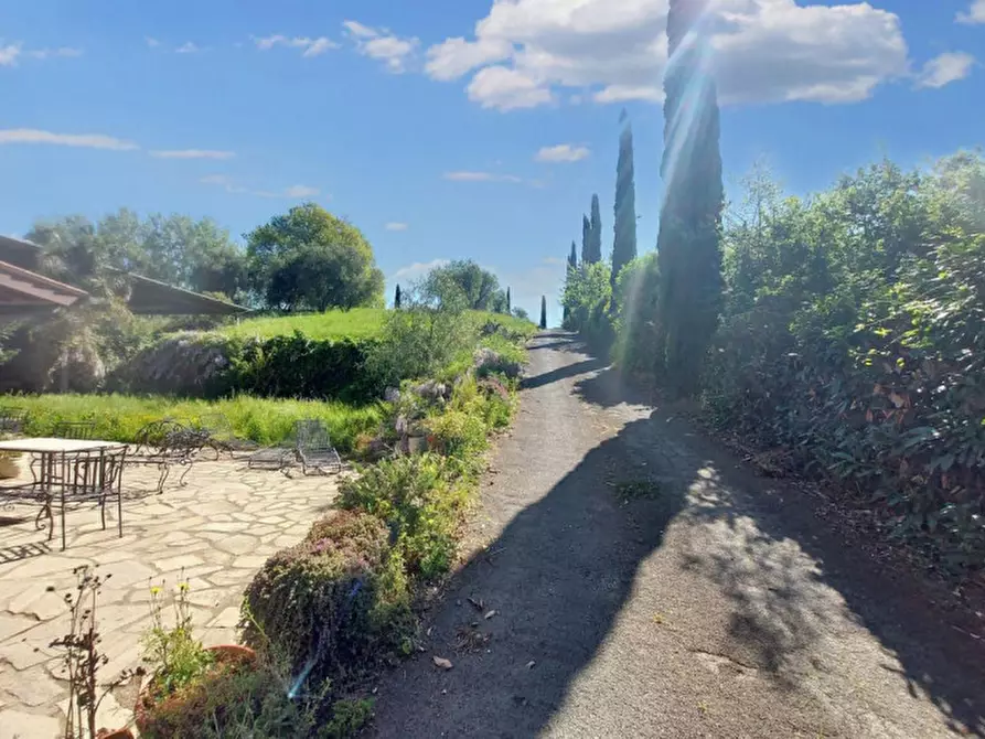 Immagine 18 di Rustico / casale in vendita  in Via della Giustiniana, N. 405 a Roma