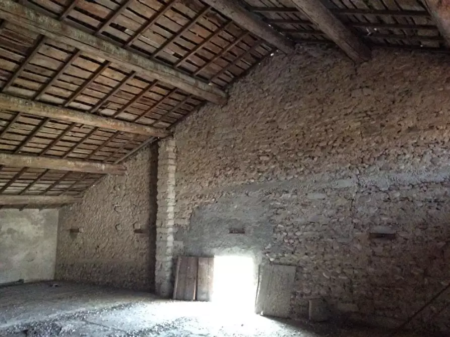 Immagine 9 di Rustico / casale in vendita  in Loc. Casa Cristo a Villafranca Di Verona