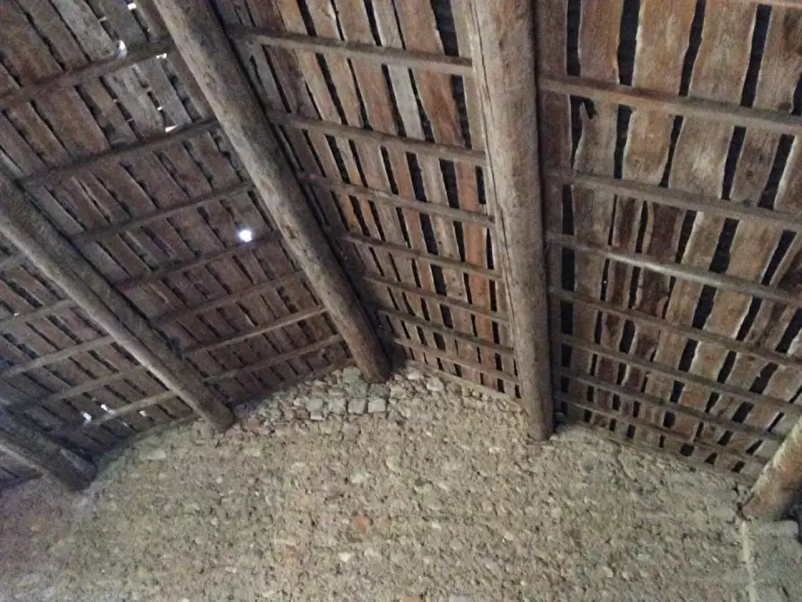 Immagine 10 di Rustico / casale in vendita  in Loc. Casa Cristo a Villafranca Di Verona