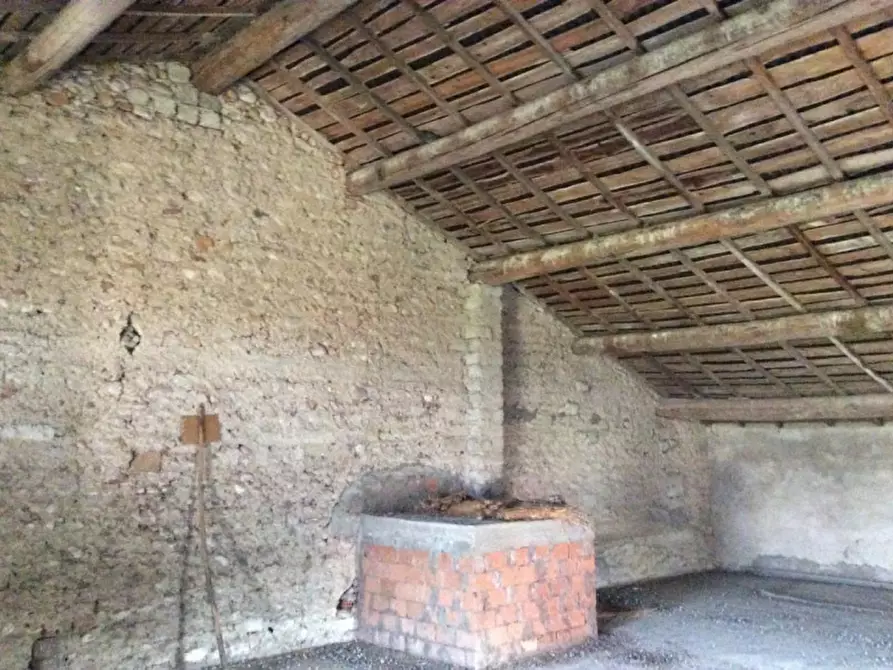 Immagine 24 di Rustico / casale in vendita  in Loc. Casa Cristo a Villafranca Di Verona