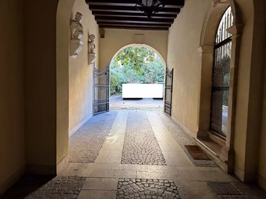 Immagine 1 di Appartamento in affitto  in Ponte degli Angeli a Vicenza