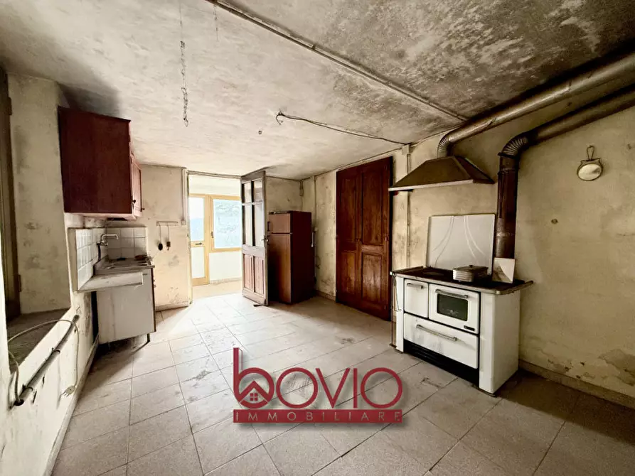 Immagine 30 di Rustico / casale in vendita  in FRAZIONE PAROGNO a Zubiena