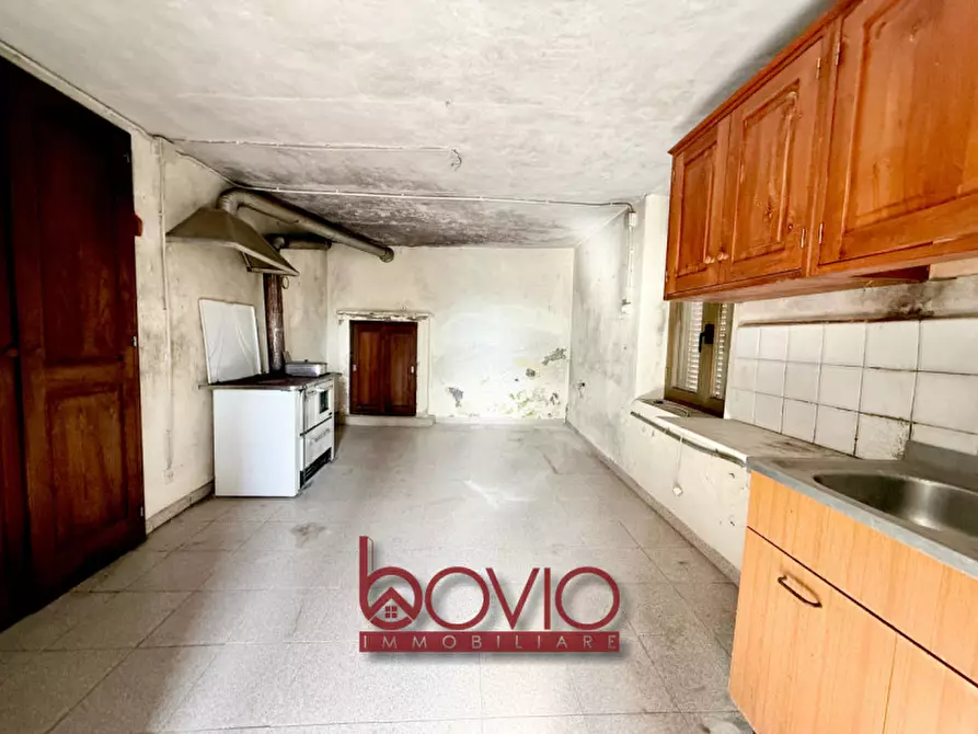 Immagine 32 di Rustico / casale in vendita  in FRAZIONE PAROGNO a Zubiena