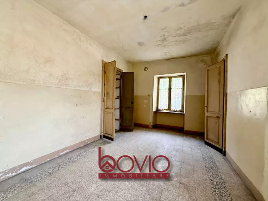 Immagine 38 di Rustico / casale in vendita  in FRAZIONE PAROGNO a Zubiena