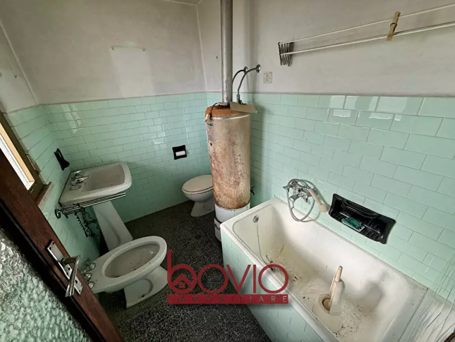 Immagine 49 di Rustico / casale in vendita  in FRAZIONE PAROGNO a Zubiena