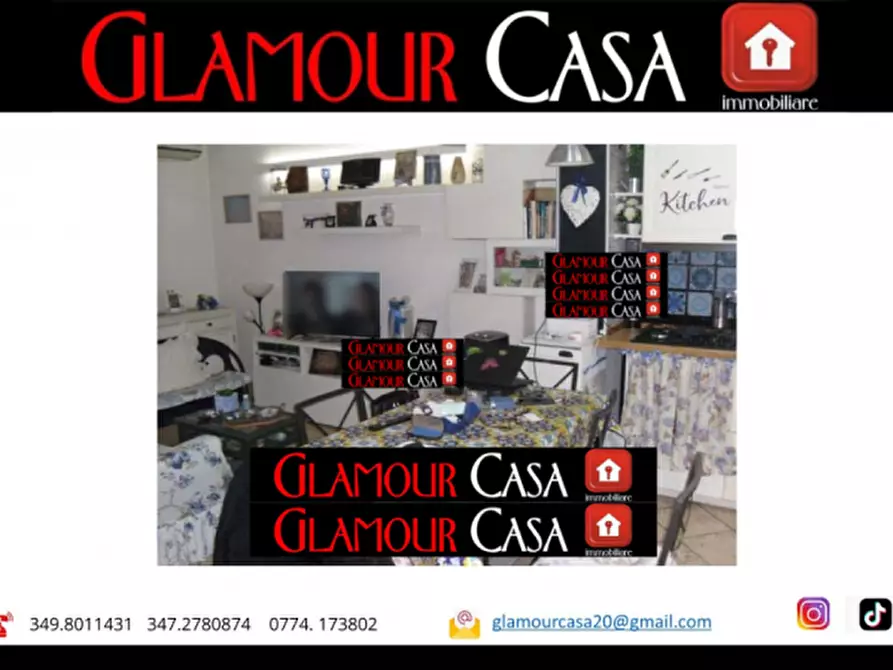 Immagine 2 di Villa in vendita  in Via Giulio Minervini a Roma